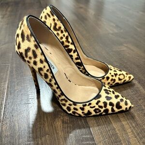 Steve Madden Leopard pumps - high heel size 7.5